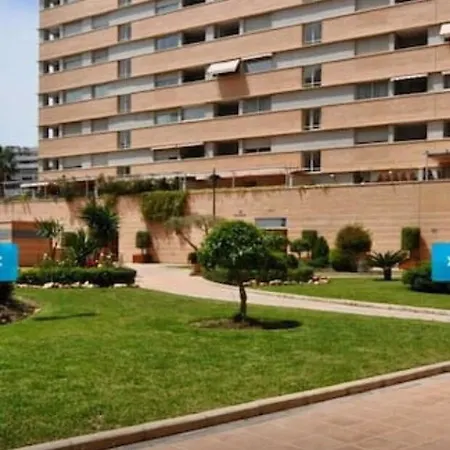 With 3 Bedrooms In Malaga, With Wonderful View, Furnish *